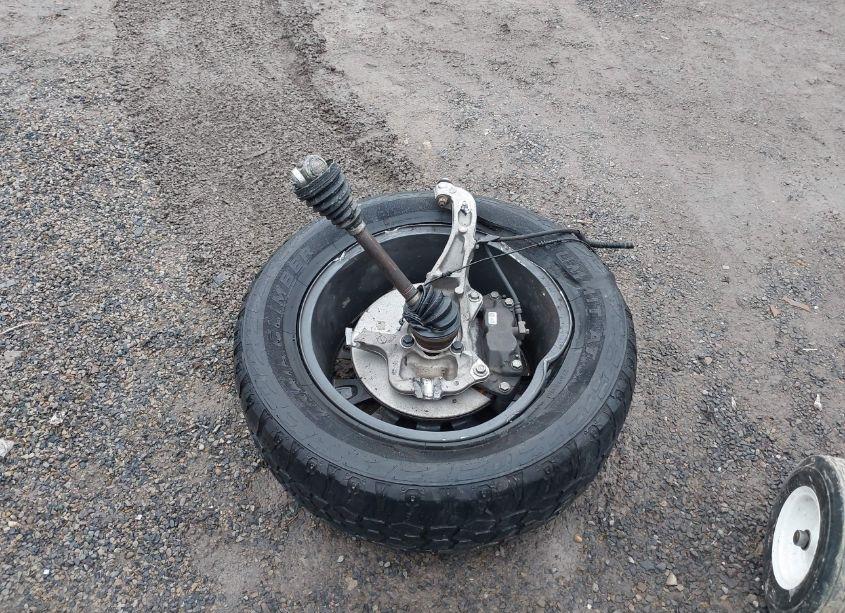 Photo 12 of 2020 Chevrolet Silverado 1500 4WD STANDARD BED LT (VIN 1GCRYDED7LZ332942)