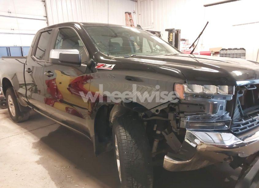 Photo 13 of 2019 Chevrolet Silverado 1500 LT (VIN 1GCRYDED8KZ223842)