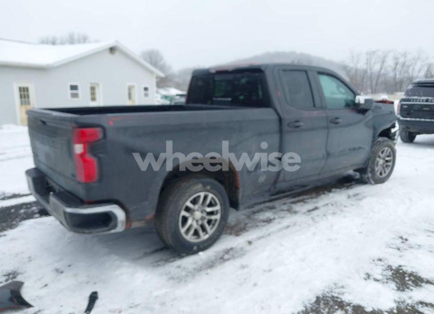 Photo 4 of 2020 Chevrolet Silverado 1500 4WD DOUBLE CAB STANDARD BED LT (VIN 1GCRYDED8LZ305863)