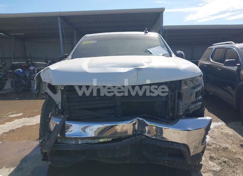 Photo 12 of 2019 Chevrolet Silverado 1500 LT (VIN 1GCRYDED9KZ239788)