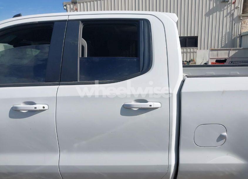 Photo 14 of 2019 Chevrolet Silverado 1500 LT (VIN 1GCRYDED9KZ239788)