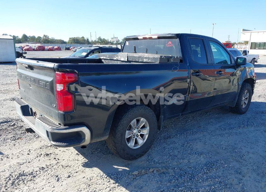 Photo 4 of 2020 Chevrolet Silverado 1500 4WD STANDARD BED LT (VIN 1GCRYDED9LZ256933)