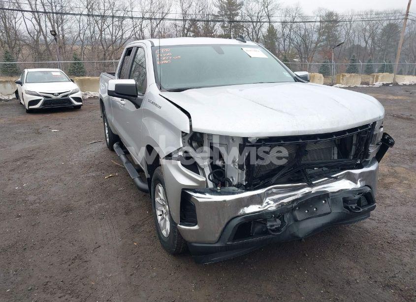 2020 Chevrolet Silverado 1500 4WD DOUBLE CAB STANDARD BED LT (VIN 1GCRYDED9LZ331579) main photo