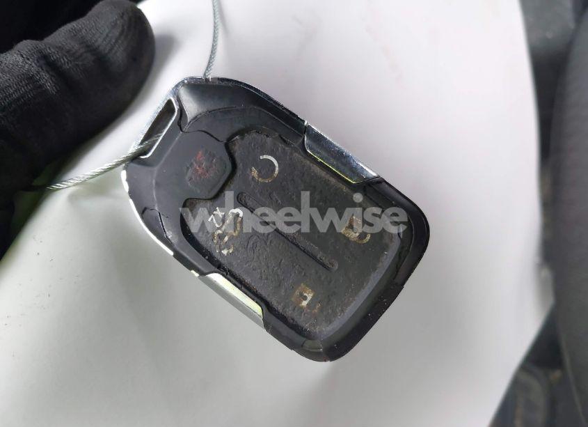 Photo 11 of 2020 Chevrolet Silverado 1500 4WD DOUBLE CAB STANDARD BED LT (VIN 1GCRYDED9LZ331579)