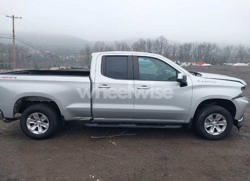Photo 13 of 2020 Chevrolet Silverado 1500 4WD DOUBLE CAB STANDARD BED LT (VIN 1GCRYDED9LZ331579)