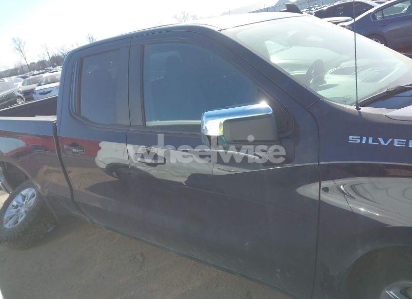 Photo 13 of 2020 Chevrolet Silverado 1500 4WD DOUBLE CAB STANDARD BED LT (VIN 1GCRYDED9LZ351041)