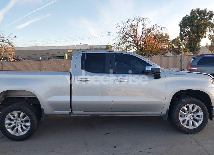Photo 14 of 2019 Chevrolet Silverado 1500 LT (VIN 1GCRYDEDXKZ272945)