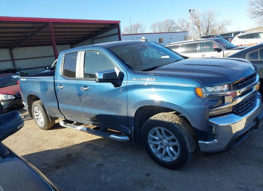 Photo 13 of 2019 Chevrolet Silverado 1500 LT (VIN 1GCRYDEDXKZ314336)