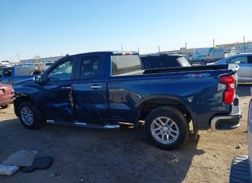 Photo 14 of 2019 Chevrolet Silverado 1500 LT (VIN 1GCRYDEDXKZ314336)