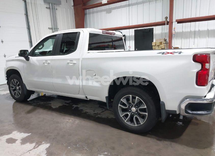 Photo 15 of 2019 Chevrolet Silverado 1500 LT (VIN 1GCRYDEK6KZ264016)