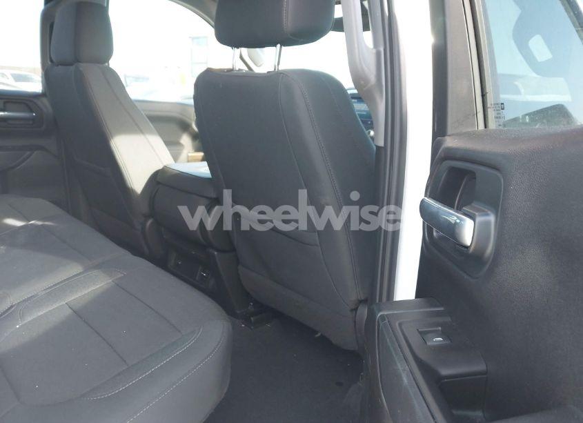 Photo 8 of 2020 Chevrolet Silverado 1500 4WD DOUBLE CAB STANDARD BED LT (VIN 1GCRYDEK7LZ304671)