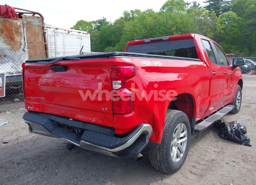 Photo 4 of 2019 Chevrolet Silverado 1500 LT (VIN 1GCRYDEK8KZ285305)