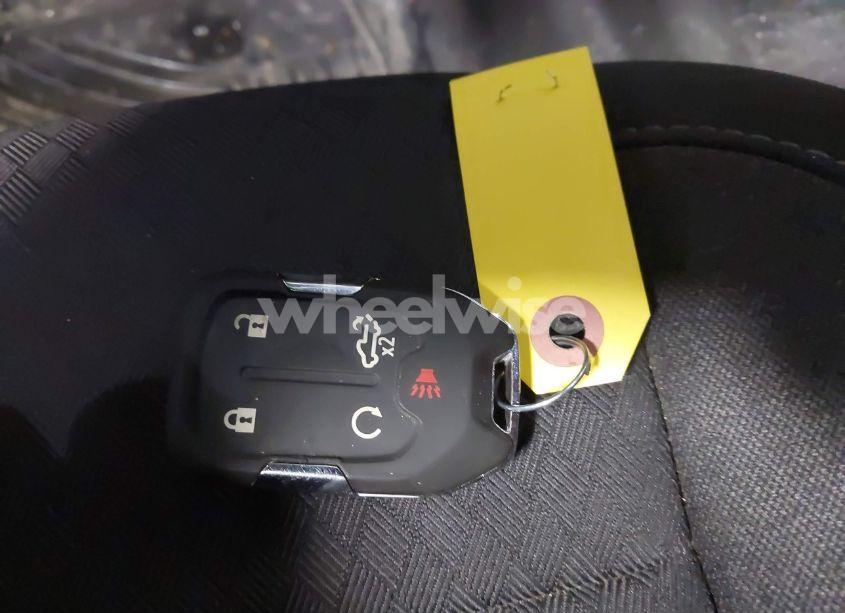 Photo 11 of 2021 Chevrolet Silverado 1500 4WD DOUBLE CAB STANDARD BED LT (VIN 1GCRYDEK9MZ165953)