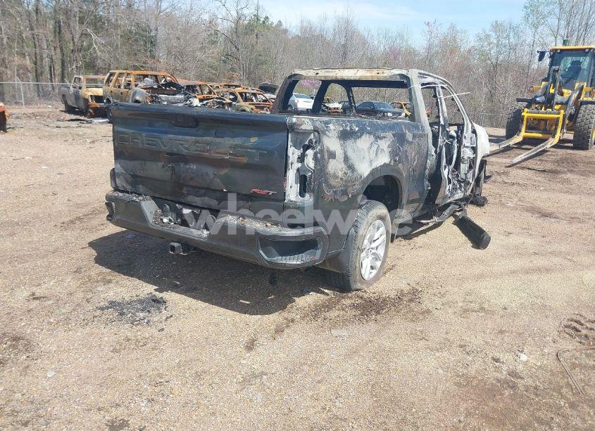 Photo 4 of 2019 Chevrolet Silverado 1500 RST (VIN 1GCRYEED3KZ212902)