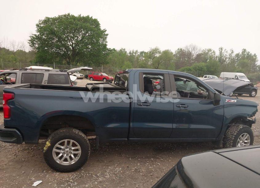 Photo 13 of 2019 Chevrolet Silverado 1500 RST (VIN 1GCRYEED4KZ366647)
