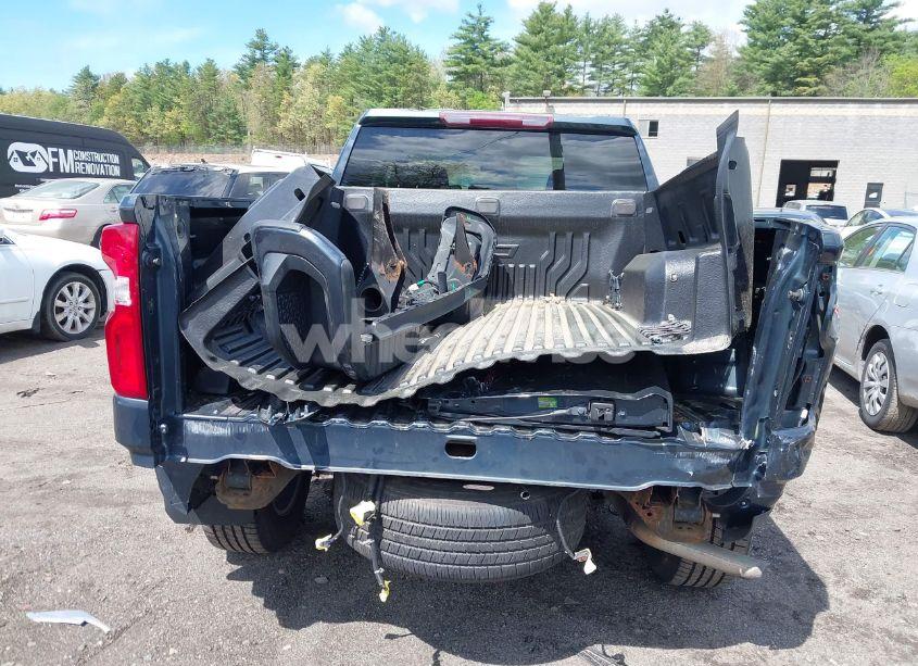 Photo 17 of 2019 Chevrolet Silverado 1500 RST (VIN 1GCRYEED8KZ248956)