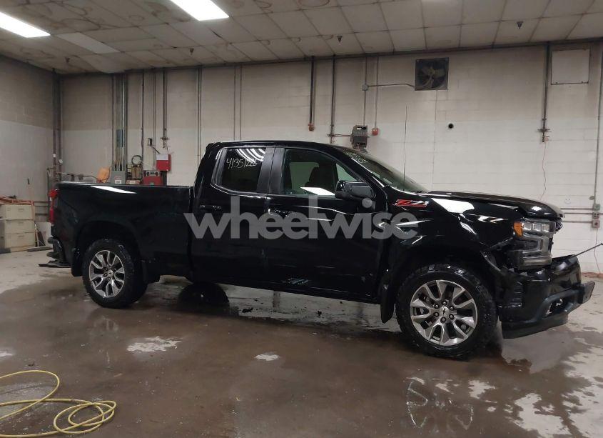 Photo 13 of 2019 Chevrolet Silverado 1500 RST (VIN 1GCRYEED8KZ349964)