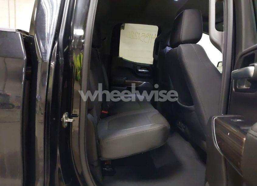 Photo 8 of 2019 Chevrolet Silverado 1500 RST (VIN 1GCRYEED8KZ349964)