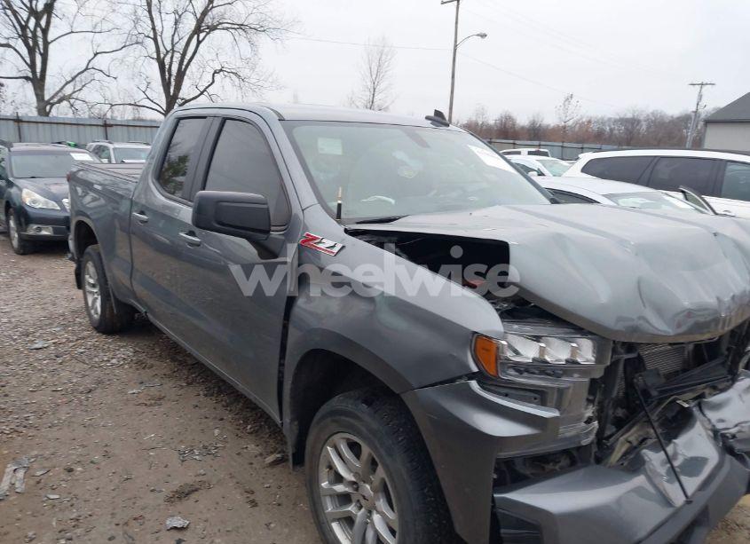 Photo 13 of 2019 Chevrolet Silverado 1500 RST (VIN 1GCRYEEDXKZ251390)