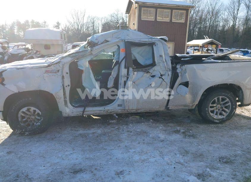 Photo 15 of 2019 Chevrolet Silverado 1500 RST (VIN 1GCRYEEDXKZ273955)