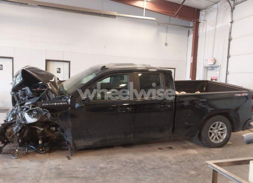 Photo 13 of 2020 Chevrolet Silverado 1500 4WD DOUBLE CAB STANDARD BED RST (VIN 1GCRYEEK5LZ258005)