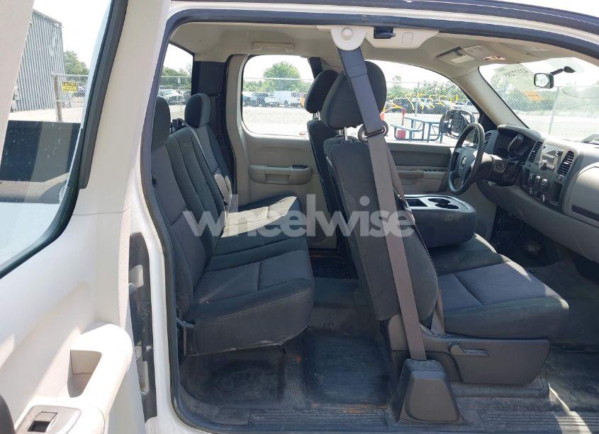 Photo 8 of 2010 Chevrolet Silverado 1500 WORK TRUCK (VIN 1GCSCPE02AZ299084)