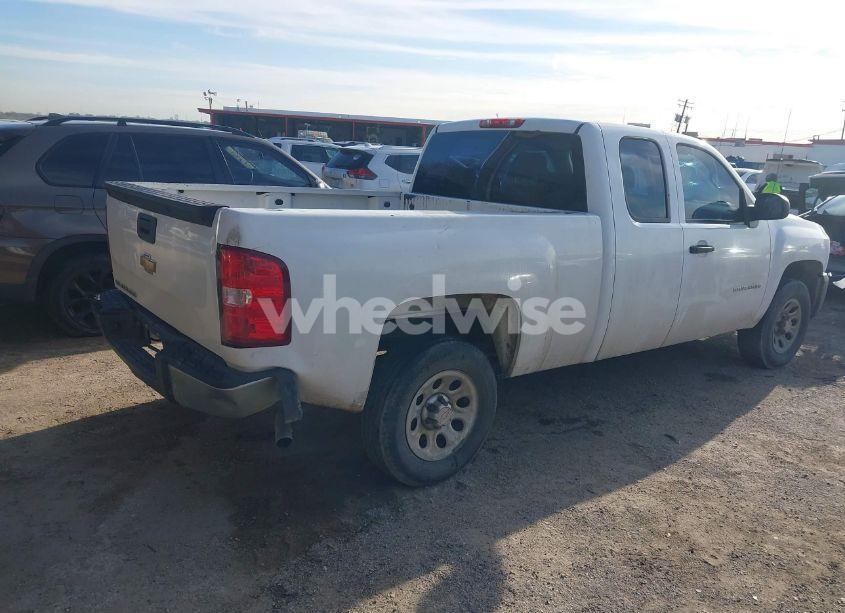 Photo 4 of 2010 Chevrolet Silverado 1500 WORK TRUCK (VIN 1GCSCPEX1AZ237933)