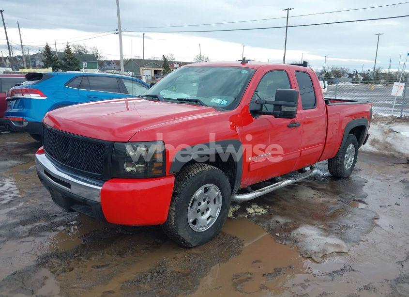 Photo 2 of 2010 Chevrolet Silverado 1500 LS (VIN 1GCSCREA1AZ189096)