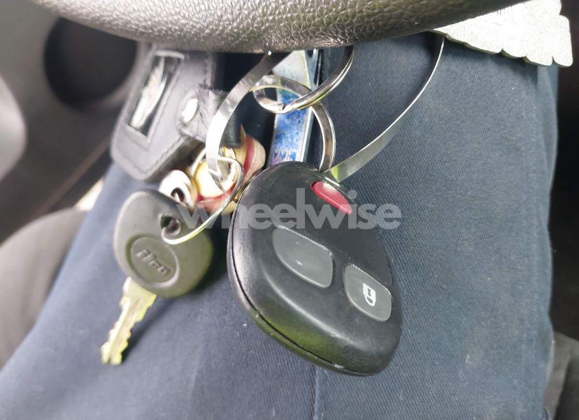 Photo 11 of 2010 Chevrolet Silverado 1500 LS (VIN 1GCSCREA3AZ243675)