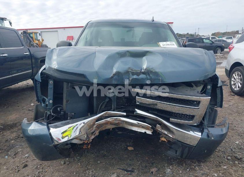 Photo 13 of 2010 Chevrolet Silverado 1500 LS (VIN 1GCSCREA3AZ243675)