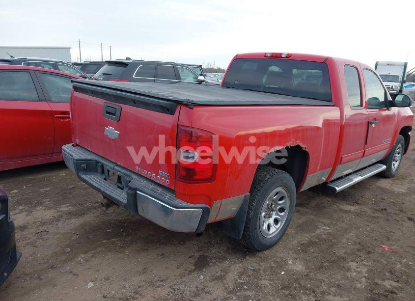 Photo 4 of 2010 Chevrolet Silverado 1500 LS (VIN 1GCSCREA7AZ201011)