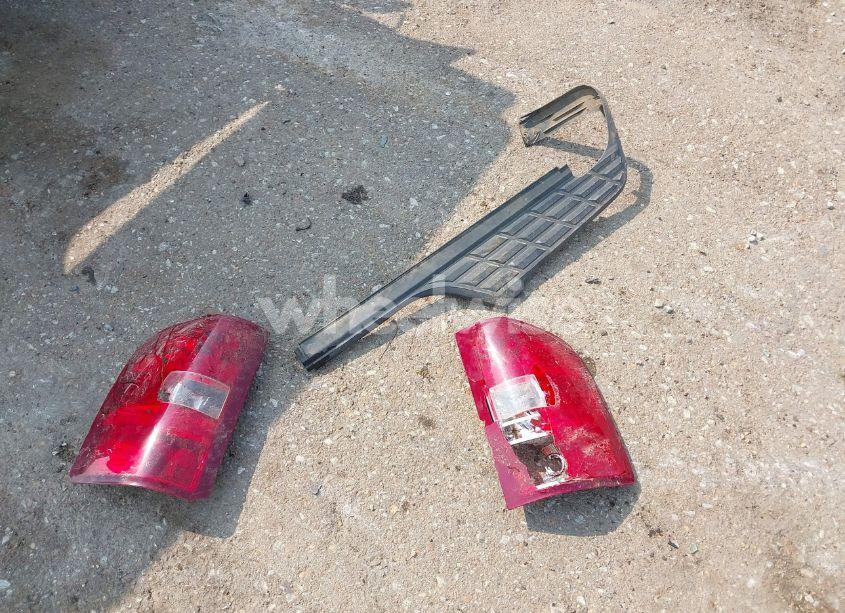 Photo 12 of 2010 Chevrolet Silverado 1500 LS (VIN 1GCSCREAXAZ283557)