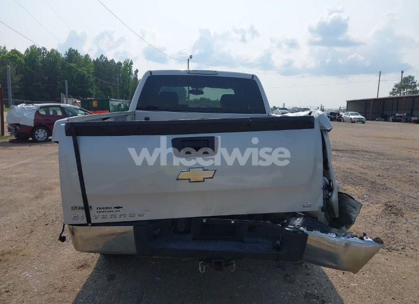 Photo 20 of 2010 Chevrolet Silverado 1500 LS (VIN 1GCSCREAXAZ283557)