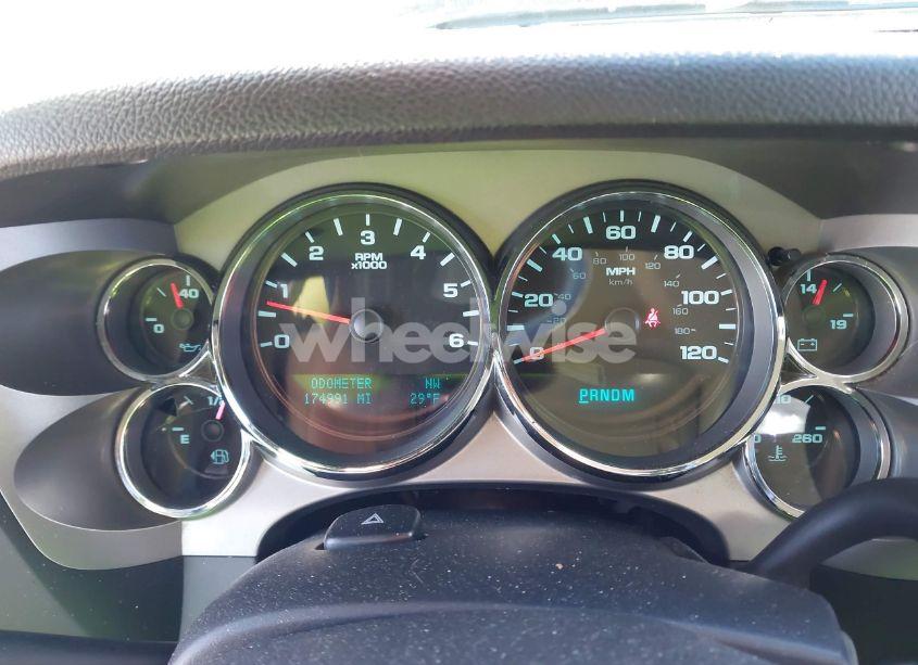 Photo 7 of 2010 Chevrolet Silverado 1500 LT (VIN 1GCSCSE00AZ153124)