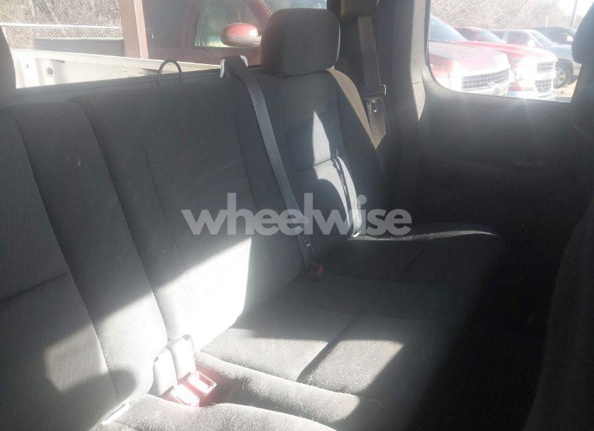 Photo 8 of 2010 Chevrolet Silverado 1500 LT (VIN 1GCSCSE02AZ299105)