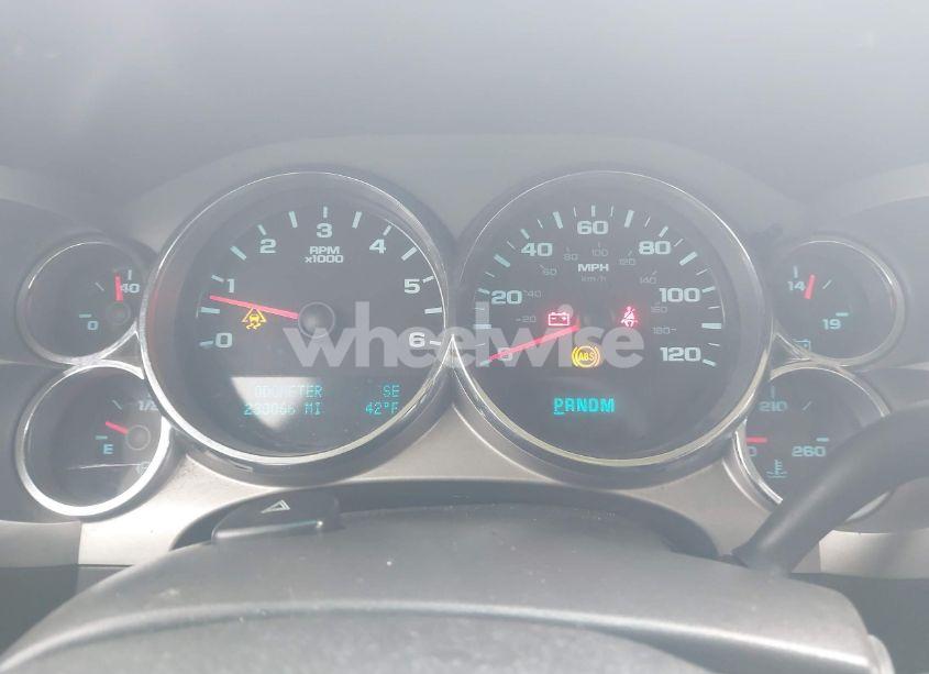 Photo 7 of 2010 Chevrolet Silverado 1500 LT (VIN 1GCSCSE03AZ176817)