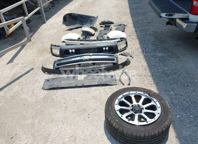 Photo 12 of 2010 Chevrolet Silverado 1500 LT (VIN 1GCSCSE03AZ186604)