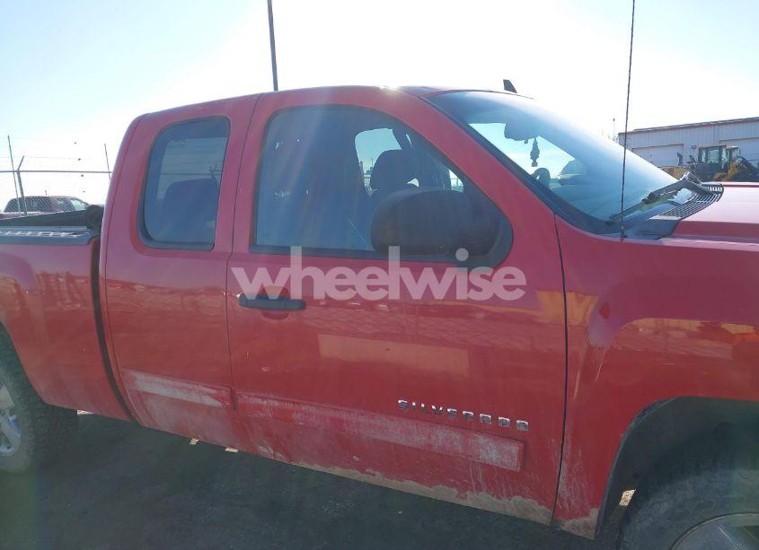 Photo 13 of 2010 Chevrolet Silverado 1500 LT (VIN 1GCSCSE06AZ137817)