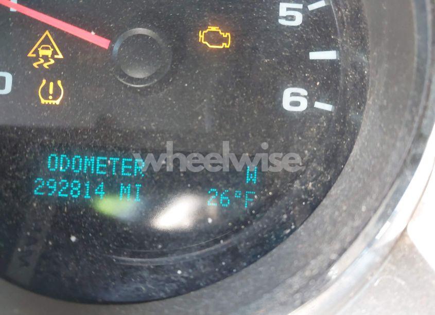 Photo 15 of 2010 Chevrolet Silverado 1500 LT (VIN 1GCSCSE06AZ137817)