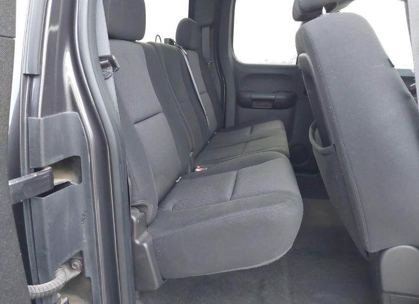 Photo 8 of 2010 Chevrolet Silverado C1500 LT (VIN 1GCSCSE07AZ113462)