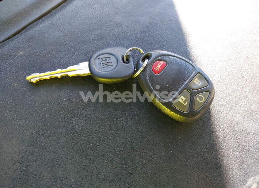 Photo 11 of 2010 Chevrolet Silverado 1500 LT (VIN 1GCSCSE09AZ137388)