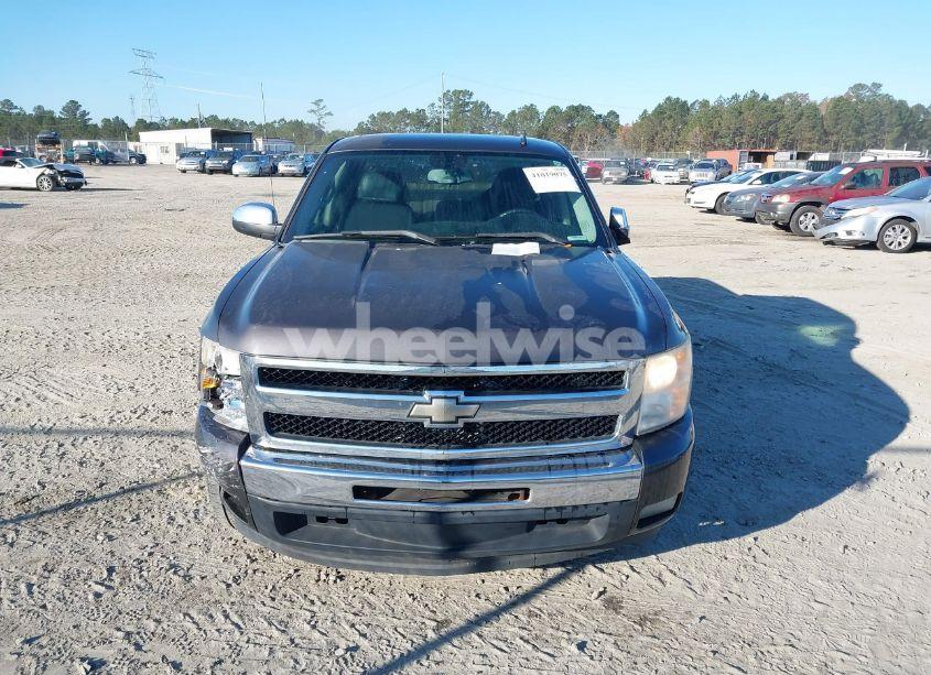 Photo 13 of 2010 Chevrolet Silverado 1500 LT (VIN 1GCSCSE09AZ137388)