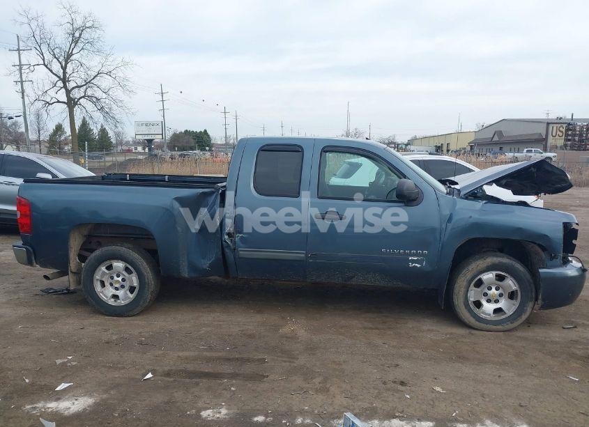 Photo 12 of 2010 Chevrolet Silverado 1500 LT (VIN 1GCSCSE09AZ206340)