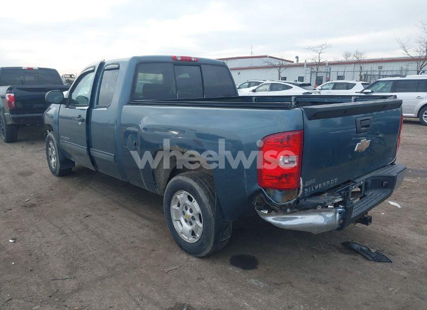 Photo 3 of 2010 Chevrolet Silverado 1500 LT (VIN 1GCSCSE09AZ206340)