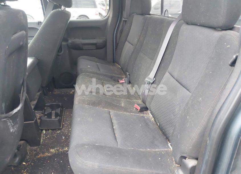 Photo 8 of 2010 Chevrolet Silverado 1500 LT (VIN 1GCSCSE09AZ206340)