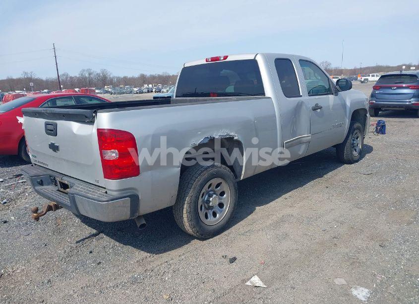Photo 4 of 2010 Chevrolet Silverado 1500 LT (VIN 1GCSCSEA2AZ185145)