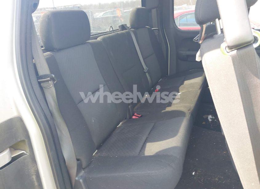 Photo 8 of 2010 Chevrolet Silverado 1500 LT (VIN 1GCSCSEA2AZ185145)