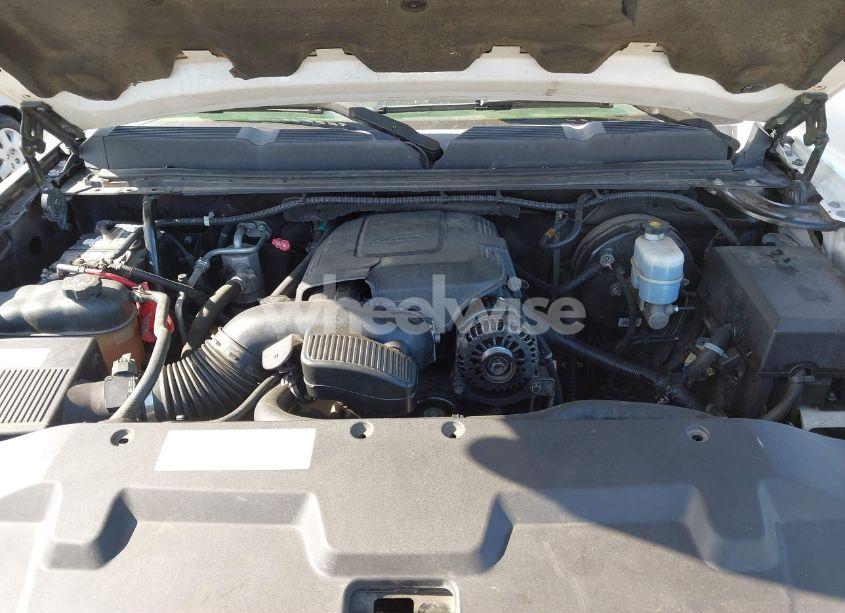 Photo 10 of 2010 Chevrolet Silverado 1500 LT (VIN 1GCSCSEA8AZ133101)