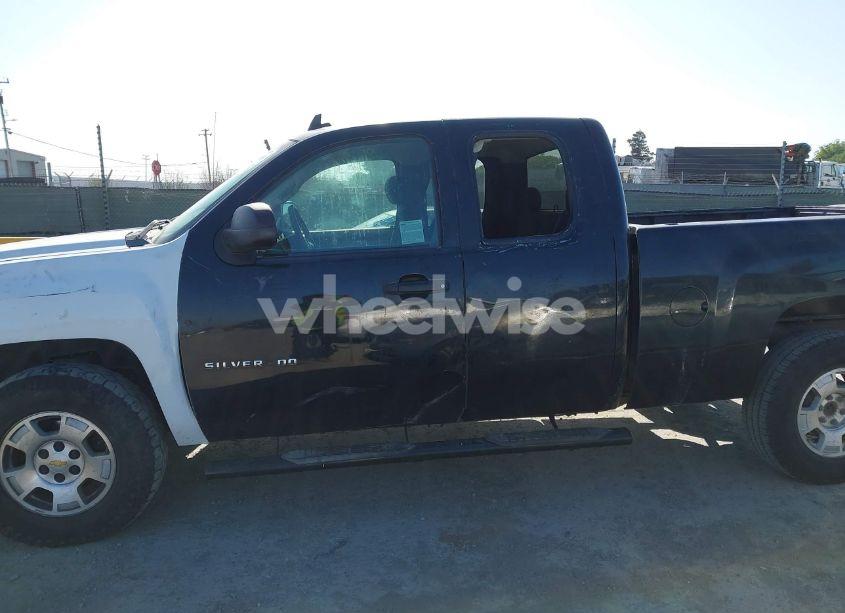 Photo 14 of 2010 Chevrolet Silverado 1500 LT (VIN 1GCSCSEA8AZ133101)