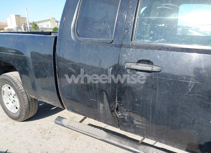 Photo 6 of 2010 Chevrolet Silverado 1500 LT (VIN 1GCSCSEA8AZ133101)